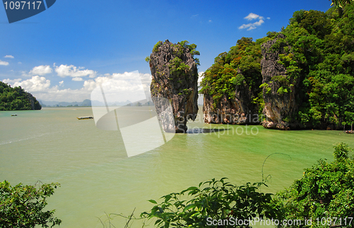 Image of ko tapu island in thailand