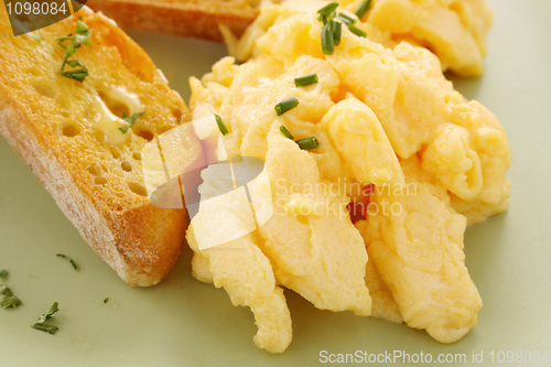 Image of Healthy Scrambled Eggs