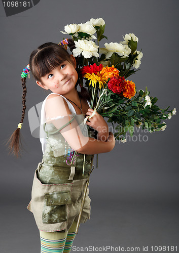 Image of Asian girl.