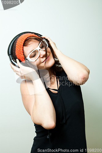 Image of Woman with headphones