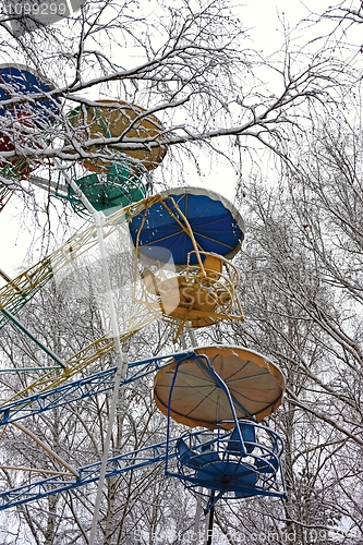 Image of Ferris wheel in the winter