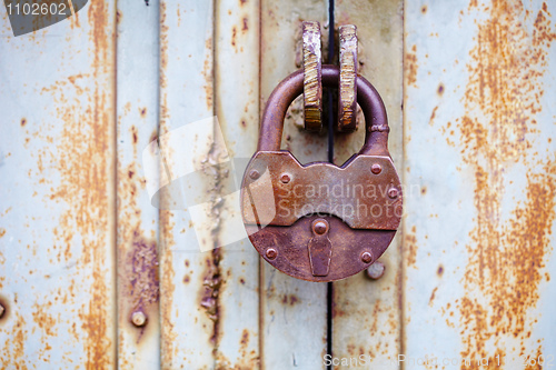 Image of Big ancient padlock