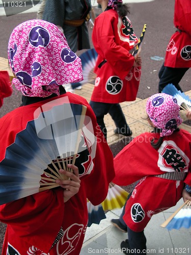 Image of JJapanese dance-unusual perspective