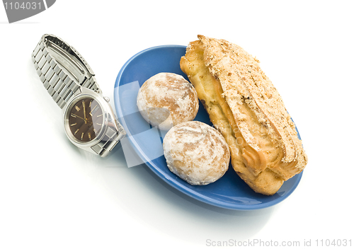 Image of Lunch time - Watch and delicious pastry