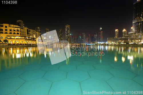 Image of Dubai by night