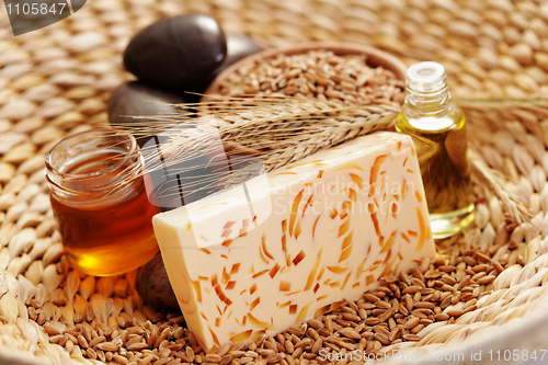 Image of honey and wheat soap