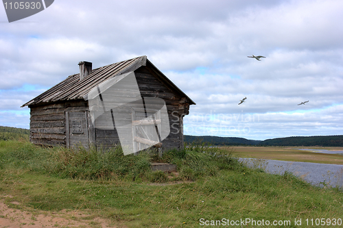 Image of The house at the river