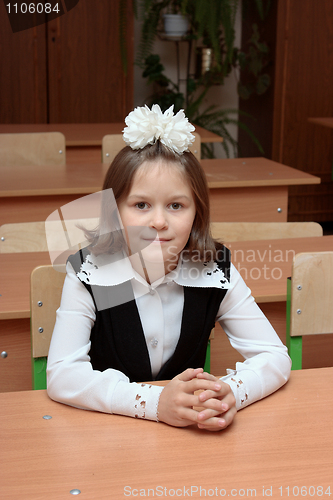 Image of schoolgirl 