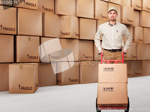 Image of delivery man