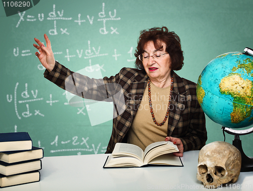 Image of woman teacher