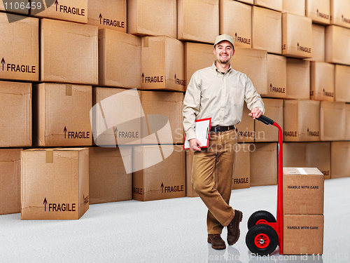 Image of smiling delivery man