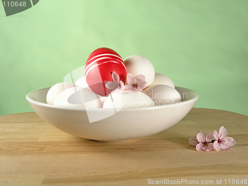 Image of eggs in a bowl