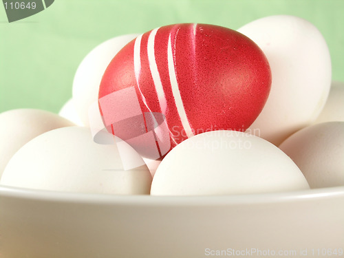 Image of eggs in a bowl