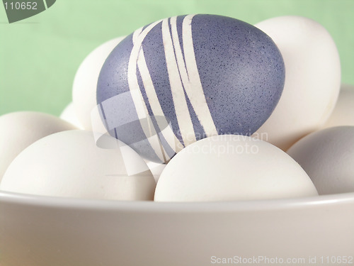 Image of eggs in a bowl