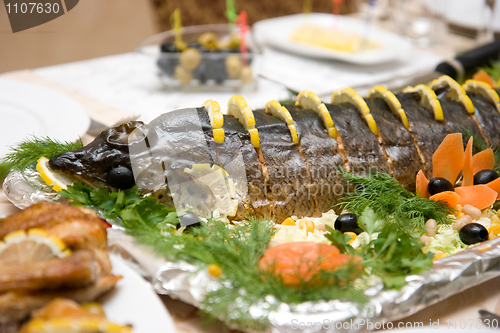 Image of fish on a celebratory table