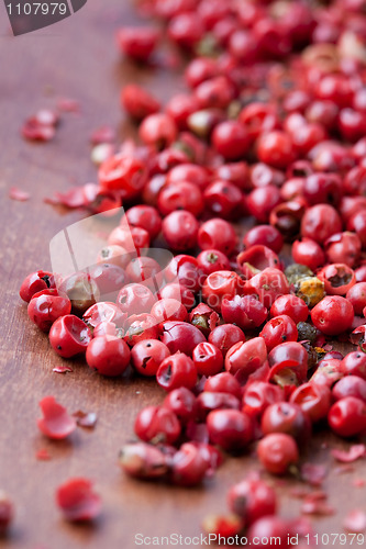 Image of Red peppercorns