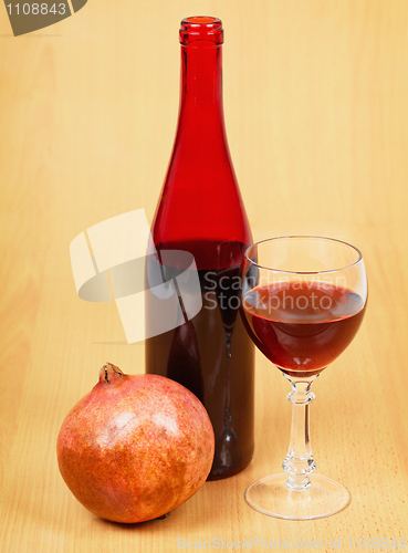 Image of One bottle of pomegranate wine