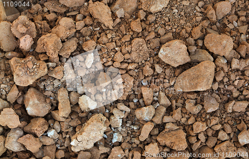 Image of Background - crude clay in form of lumps