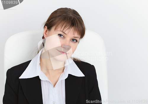 Image of Artful young beautiful woman