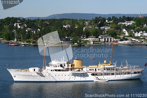 Image of Sailing Ship