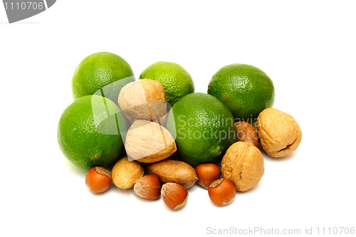 Image of Green laime with nuts