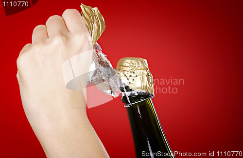 Image of Opening champagne bottle