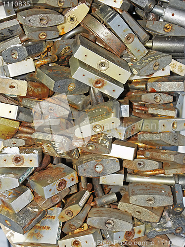 Image of Many old locks closed