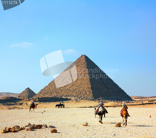 Image of egypt pyramids in Giza