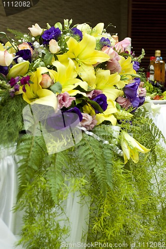 Image of Bouquet with a lemon and colours