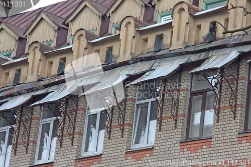 Image of Windows of upper floor