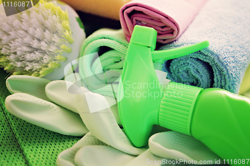 Image of cleaning supplies
