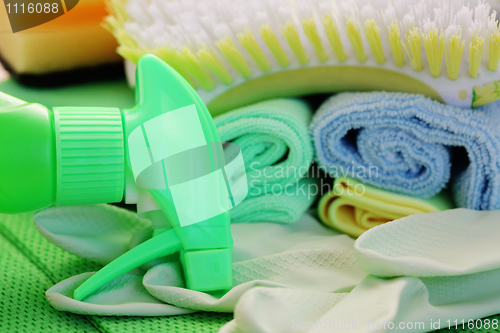 Image of cleaning supplies