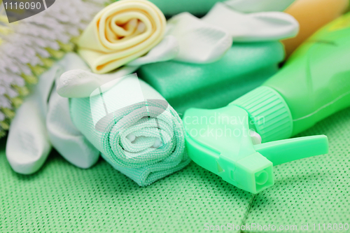 Image of cleaning supplies