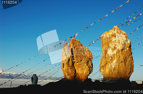 Image of Huge rocks at lakeside