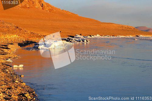 Image of Lakeside view at sunrise