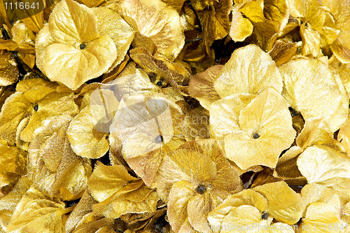Image of Leaves gold
