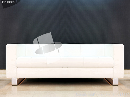 Image of White sofa