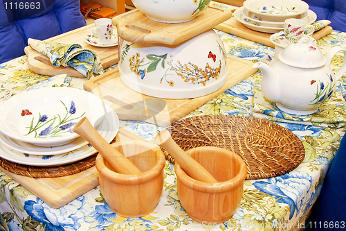 Image of Floral tableware