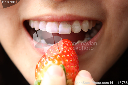 Image of eating stawberry