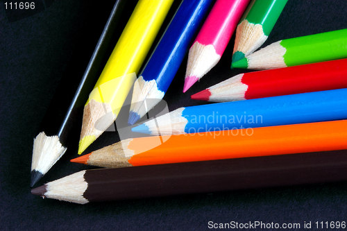 Image of chevron of colored crayons