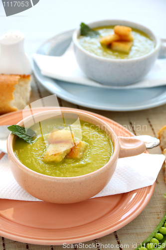 Image of Pea Soup With Mint