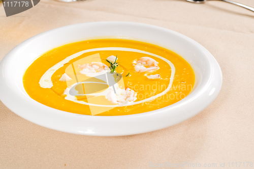 Image of pumpkin and shrimps cream soup