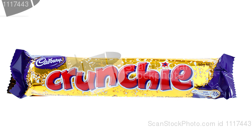 Image of Cadbury Crunchie chocolate bar