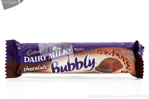 Image of Cadbury Dairy Milk Bubbly chocolate bar