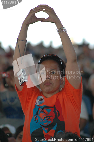 Image of Barack Obama rally at Nissan Pavilion VA - 2008