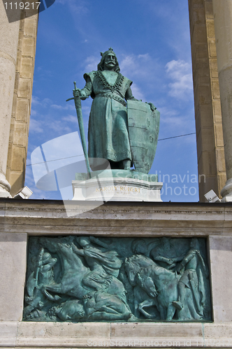 Image of Karoly Robert