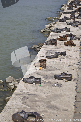 Image of Memorial at the Danube