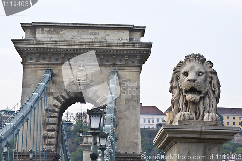 Image of Chain bridge