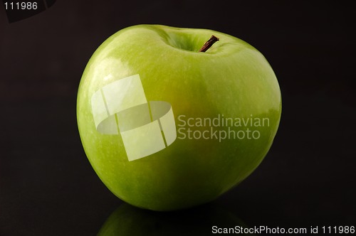 Image of Granny Smith apple isolated