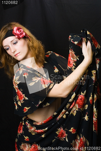 Image of Dancing woman